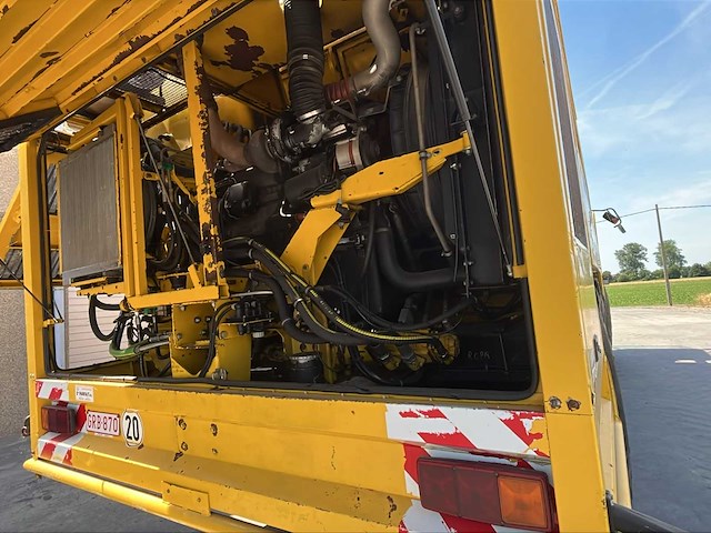 1995 ropa r 26.45 bietenoogster omgebouwd tot skidder - afbeelding 6 van  9