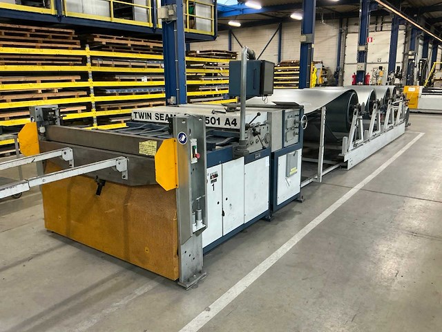 1995 twin seam ka 1501 a4 kanaalvormmachine - afbeelding 1 van  14