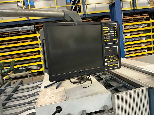 1995 twin seam ka 1501 a4 kanaalvormmachine - afbeelding 10 van  14