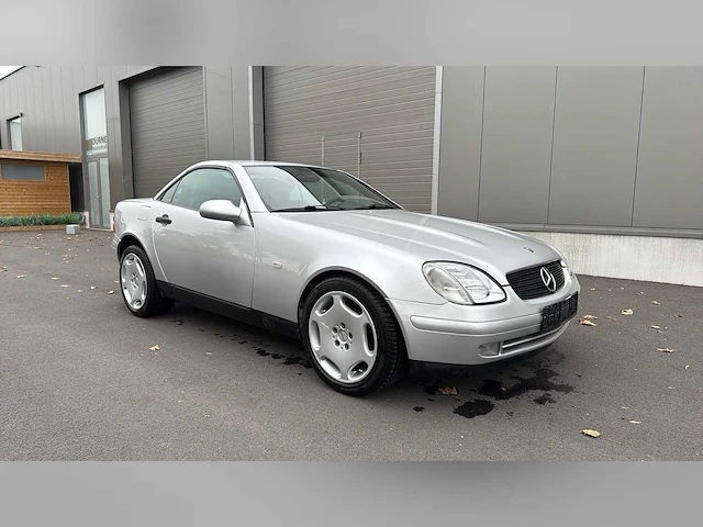 1996 - mercedes - slk 230 kompressor - 200pk - oldtimer - car - afbeelding 4 van  27