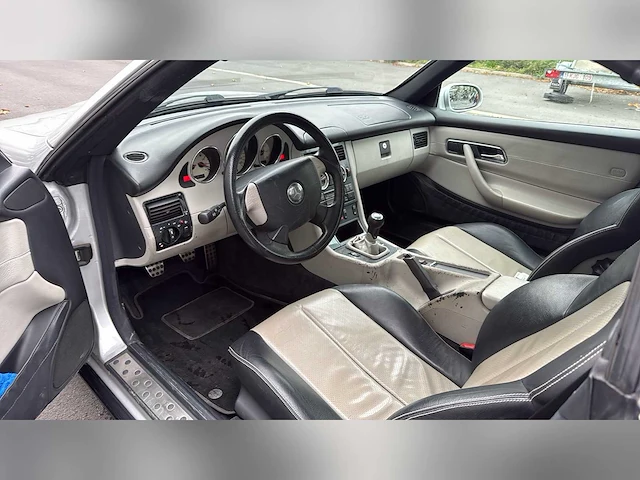 1996 - mercedes - slk 230 kompressor - 200pk - oldtimer - car - afbeelding 3 van  27