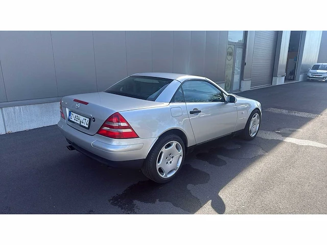 1996 - mercedes - slk 230 kompressor - oldtimer - car - afbeelding 28 van  30
