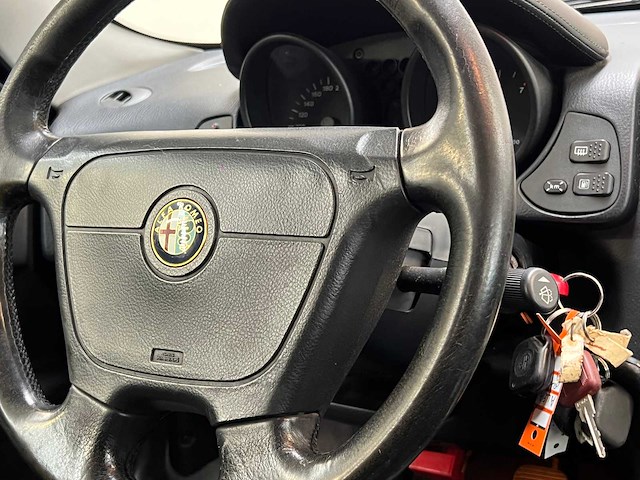 1996 alfa romeo gtv 2.0 twin spark 16v 916c2 auto - afbeelding 3 van  21