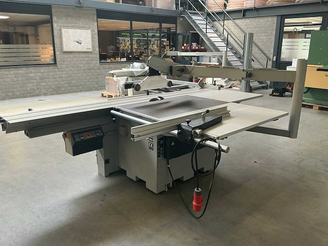 1996 altendorf f45 paneelcirkelzaagmachine - afbeelding 21 van  24