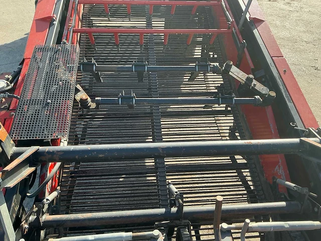 1996 amac ax2 aardappelrooier - afbeelding 2 van  17