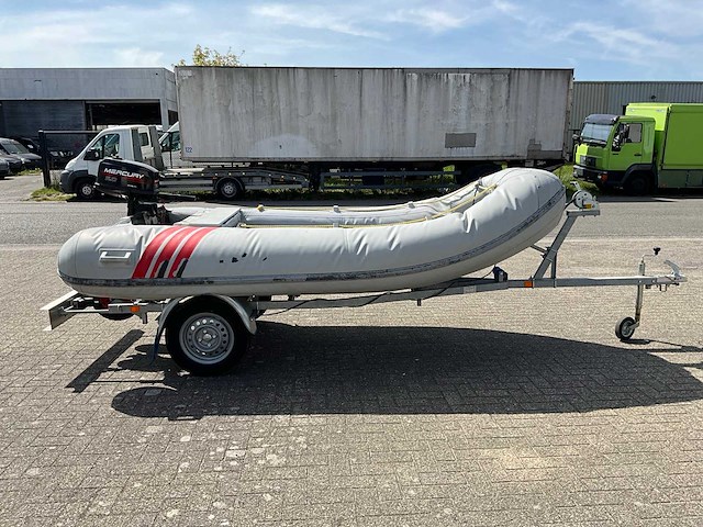 1996 avon seasport 360 rubberboot - afbeelding 15 van  18