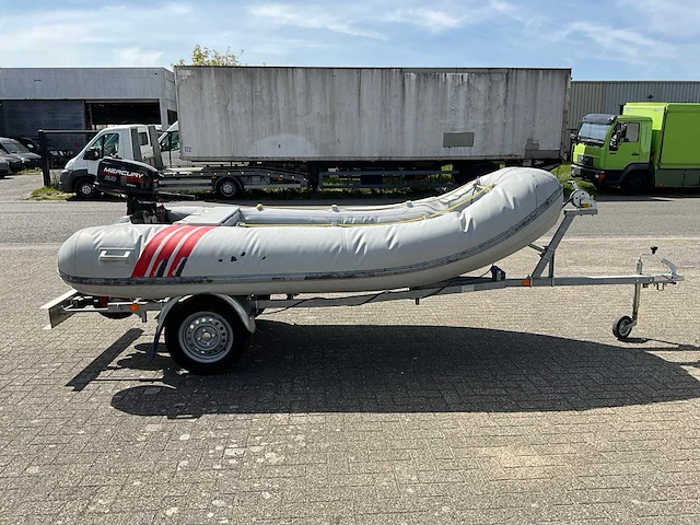 1996 avon seasport 360 rubberboot - afbeelding 17 van  20