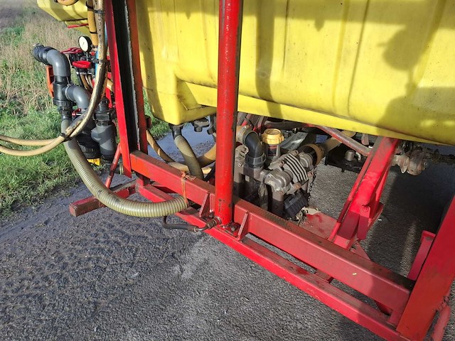 1996 beyne 21 meter spuittoestel - afbeelding 18 van  47