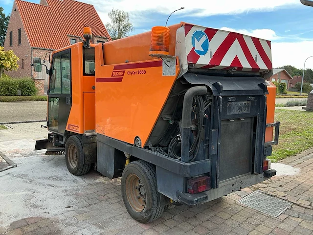 1996 bucher zelfrijdende veegmachine - afbeelding 17 van  20