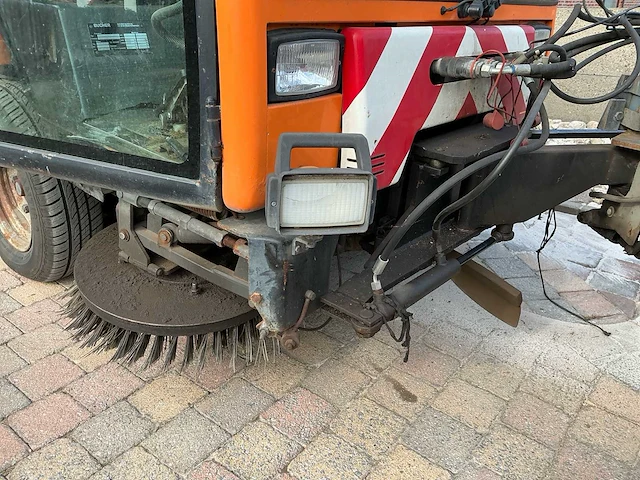 1996 bucher zelfrijdende veegmachine - afbeelding 20 van  20