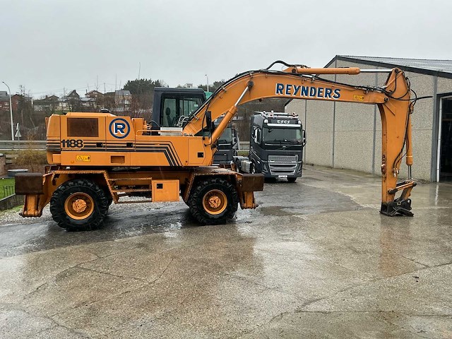 1996 case 1188p banden graafmachine - afbeelding 46 van  49