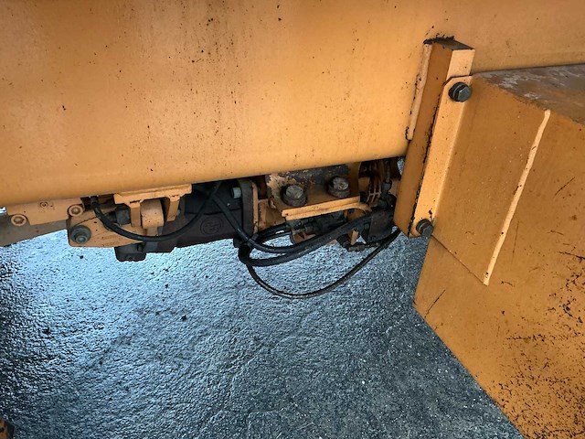 1996 case 1188p banden graafmachine - afbeelding 33 van  49