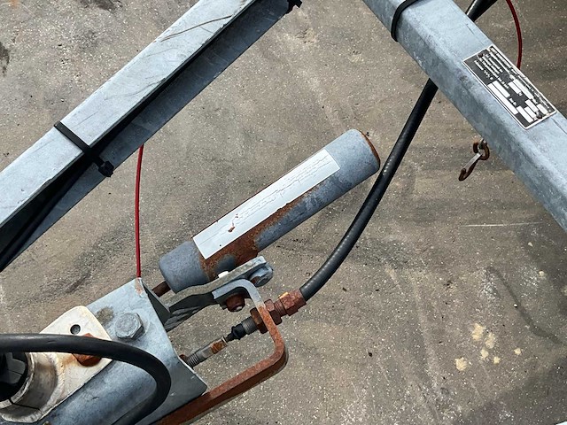 1996 drowa schommelwagen - afbeelding 6 van  36