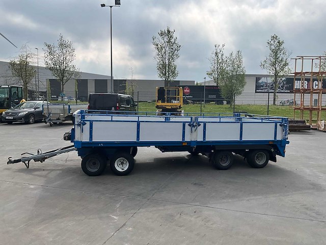 1996 drowa schommelwagen - afbeelding 12 van  36