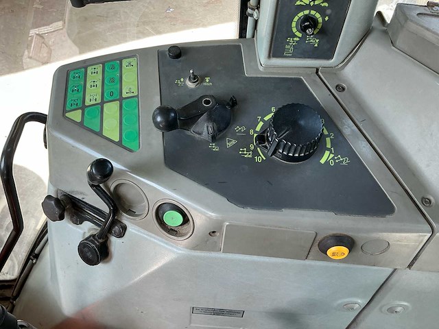 1996 fendt 514/2 turboshift vierwielaangedreven landbouwtractor - afbeelding 10 van  25