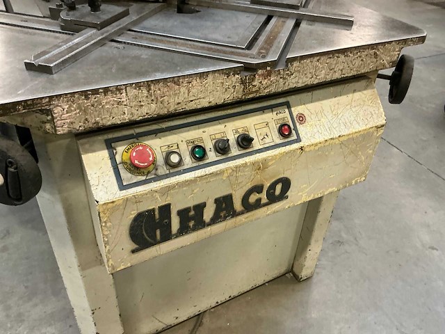 1996 haco vari 220/6 hoekuitkapmachine - afbeelding 5 van  9