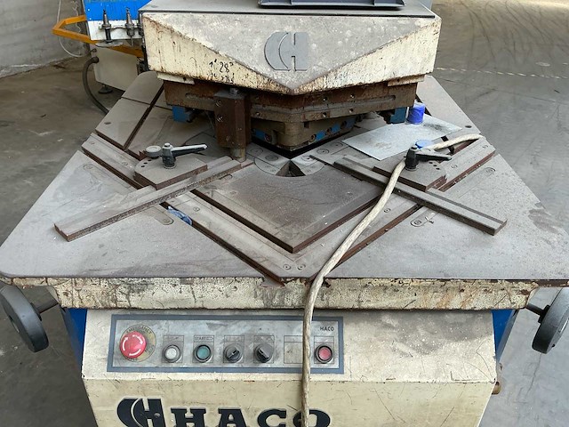 1996 haco vari 220/6 uithoekmachine - afbeelding 4 van  9
