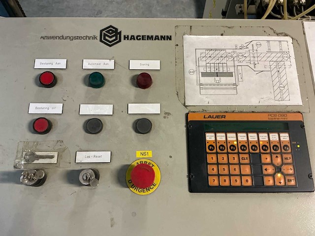 1996 hagemann fl-h-7/30 verpakkingslijn voor het bundelen van rollen tapijt - afbeelding 3 van  16