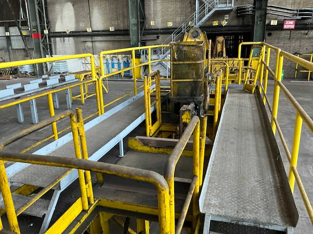 1996 heppenstall europe spoelgrijper met onderhoudsportaal - afbeelding 4 van  11