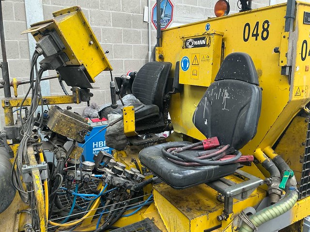 1996 hofmann h26-1 universal wegmarkeermachine - afbeelding 16 van  37