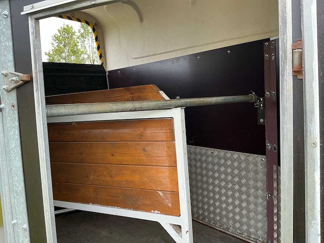 1996 hotra paardentrailer aanhangwagen - afbeelding 9 van  13