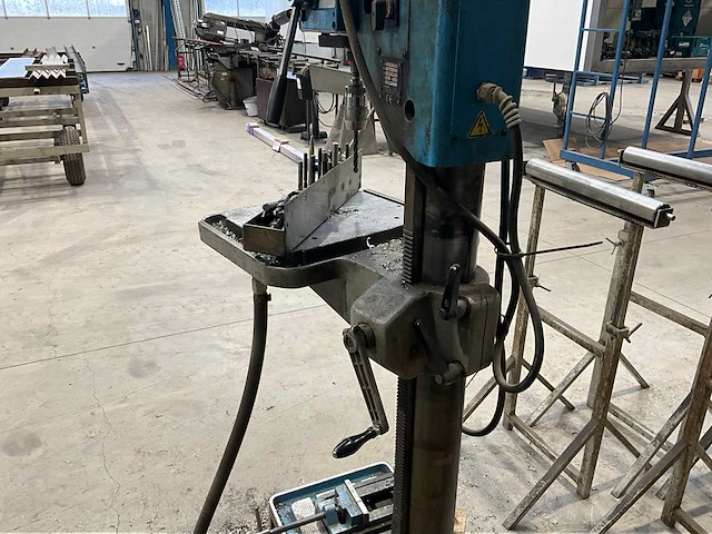 1996 ibarmia ax-32 kolomboormachine - afbeelding 8 van  9