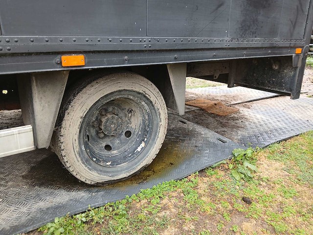 1996 iveco - 49.10.1 / 49.10 - paardentrailer - afbeelding 3 van  38