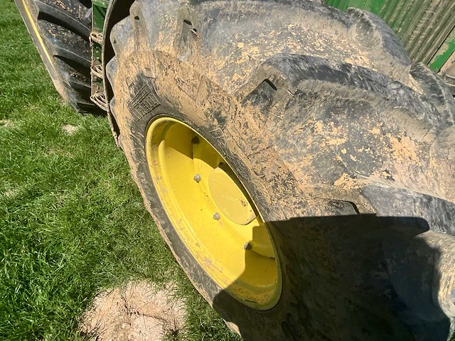 1996 john deere 7700 - landbouw-/bosbouwtrekker - afbeelding 4 van  17
