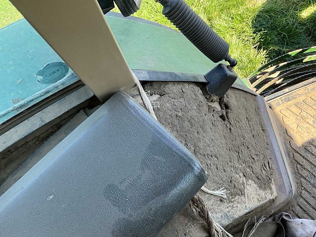 1996 john deere 7700 - landbouw-/bosbouwtrekker - afbeelding 17 van  26