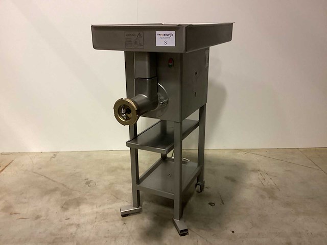 1996 kolbe sw100 vleeswolf - afbeelding 1 van  5