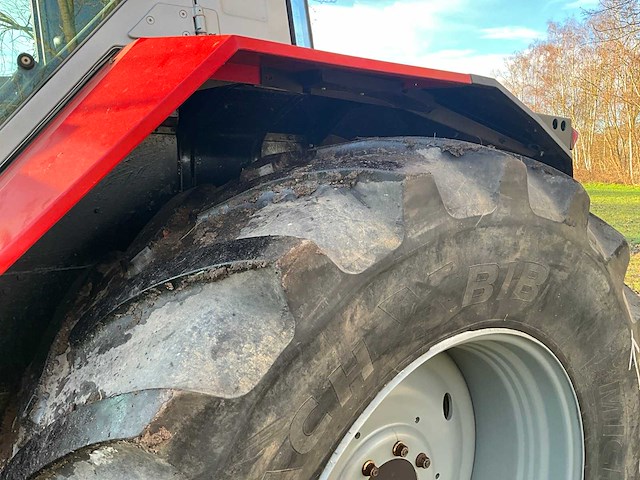 1996 massey ferguson 3670 vierwielaangedreven landbouwtractor - afbeelding 5 van  56