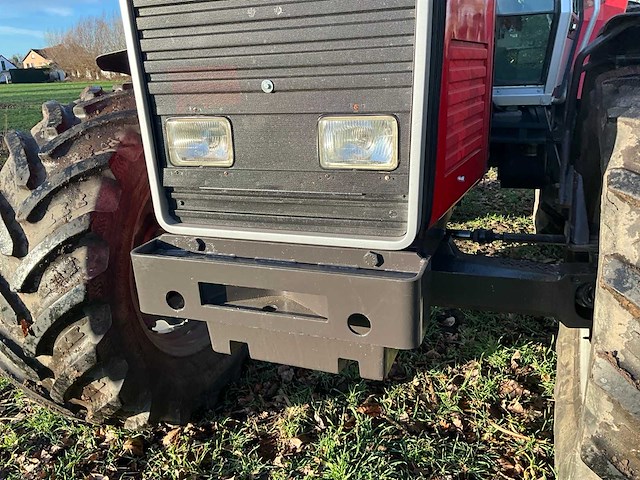 1996 massey ferguson 3670 vierwielaangedreven landbouwtractor - afbeelding 14 van  56