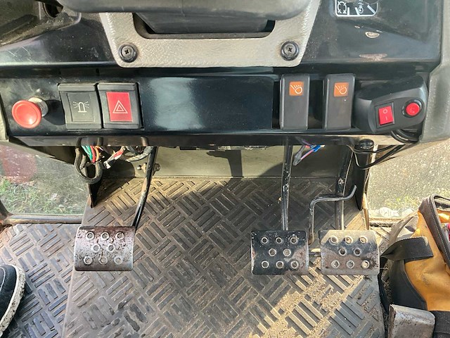 1996 massey ferguson 3670 vierwielaangedreven landbouwtractor - afbeelding 25 van  56