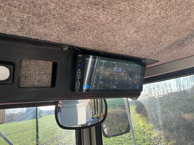 1996 massey ferguson 3670 vierwielaangedreven landbouwtractor - afbeelding 27 van  56