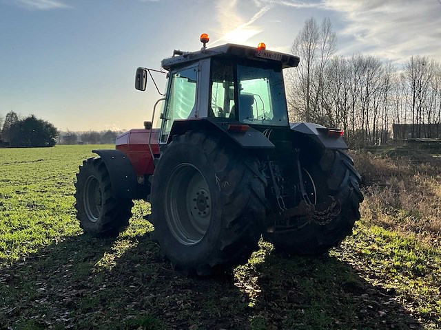 1996 massey ferguson 3670 vierwielaangedreven landbouwtractor - afbeelding 23 van  56