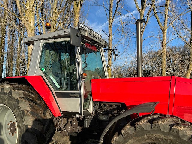 1996 massey ferguson 3670 vierwielaangedreven landbouwtractor - afbeelding 46 van  56
