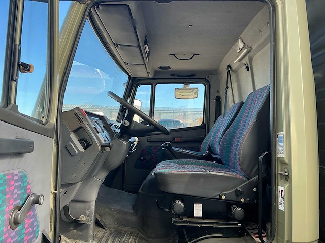 1996 mercedes 814 paardenvrachtwagen - afbeelding 5 van  65