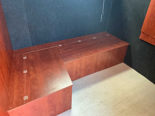 1996 mercedes 814 paardenvrachtwagen - afbeelding 26 van  65