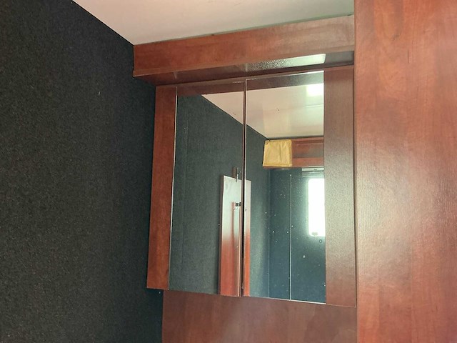 1996 mercedes 814 paardenvrachtwagen - afbeelding 30 van  65