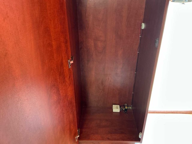 1996 mercedes 814 paardenvrachtwagen - afbeelding 32 van  65