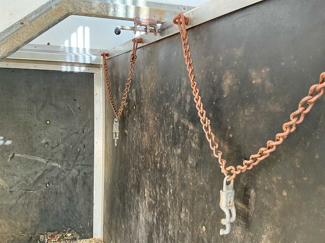 1996 mercedes 814 paardenvrachtwagen - afbeelding 45 van  65