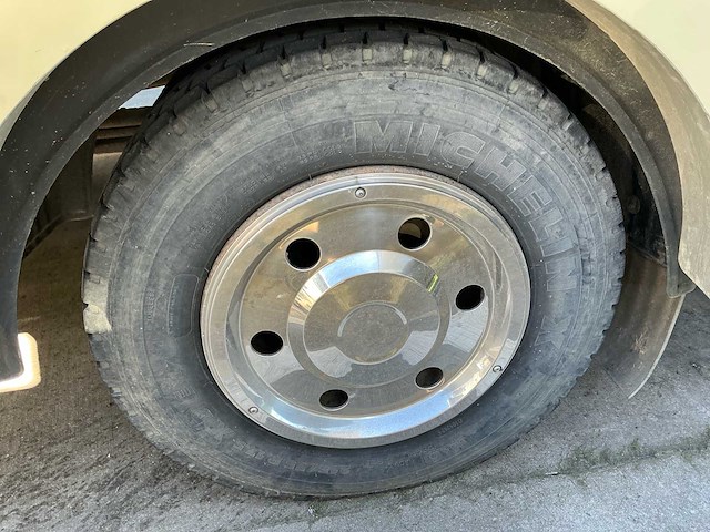 1996 mercedes 814 paardenvrachtwagen - afbeelding 50 van  65