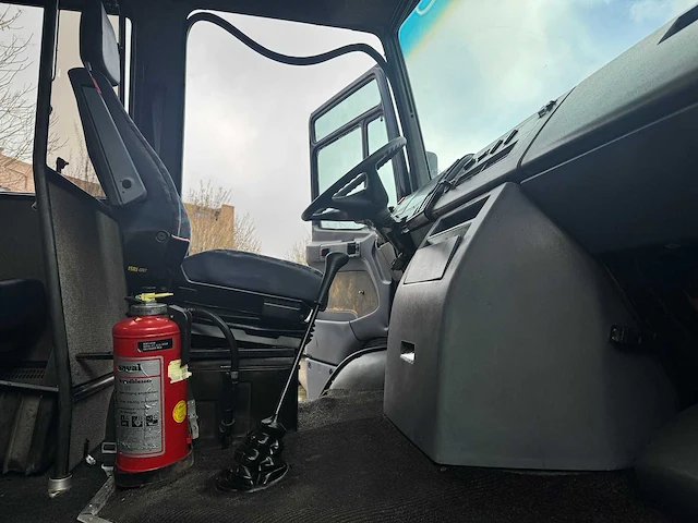 1996 mercedes-benz vario 814d touringcar - afbeelding 2 van  32