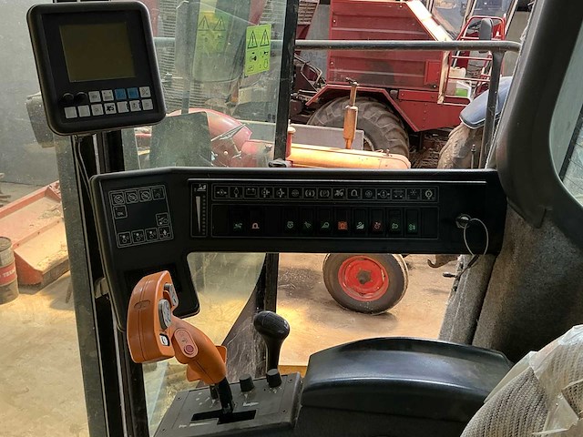 1996 new holland fx 450 maïs hakselaar veldhakselaar - afbeelding 27 van  51