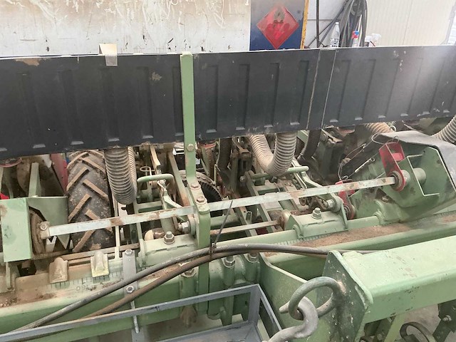 1996 nodet pl2 precisiezaaimachine - afbeelding 8 van  43