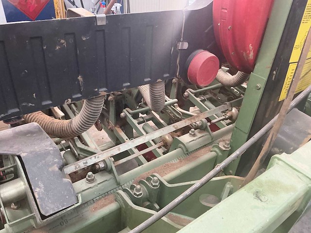 1996 nodet pl2 precisiezaaimachine - afbeelding 9 van  43