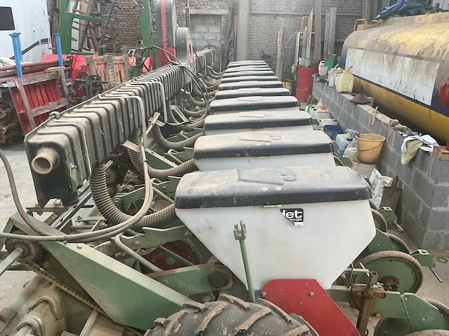 1996 nodet pl2 precisiezaaimachine - afbeelding 19 van  43