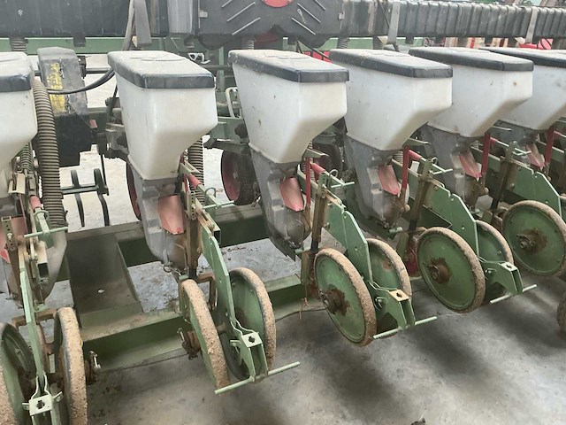 1996 nodet pl2 precisiezaaimachine - afbeelding 24 van  43