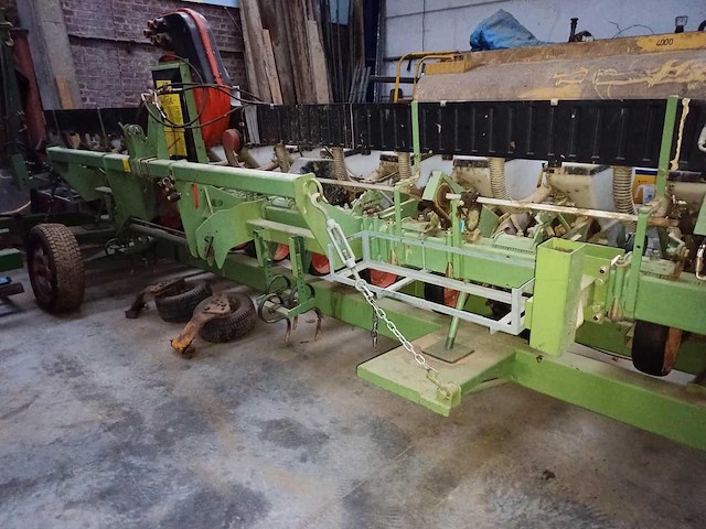 1996 nodet pl2 precisiezaaimachine - afbeelding 38 van  43