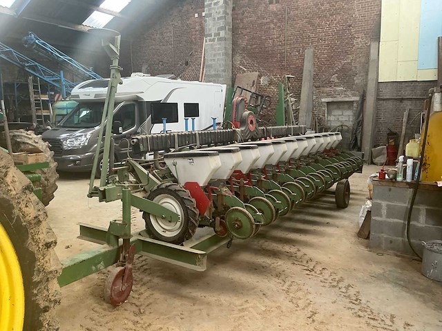 1996 nodet pl2 precisiezaaimachine - afbeelding 34 van  43